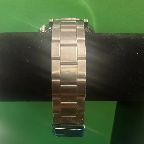 Silver Analog Watch - Picture 2 of 4